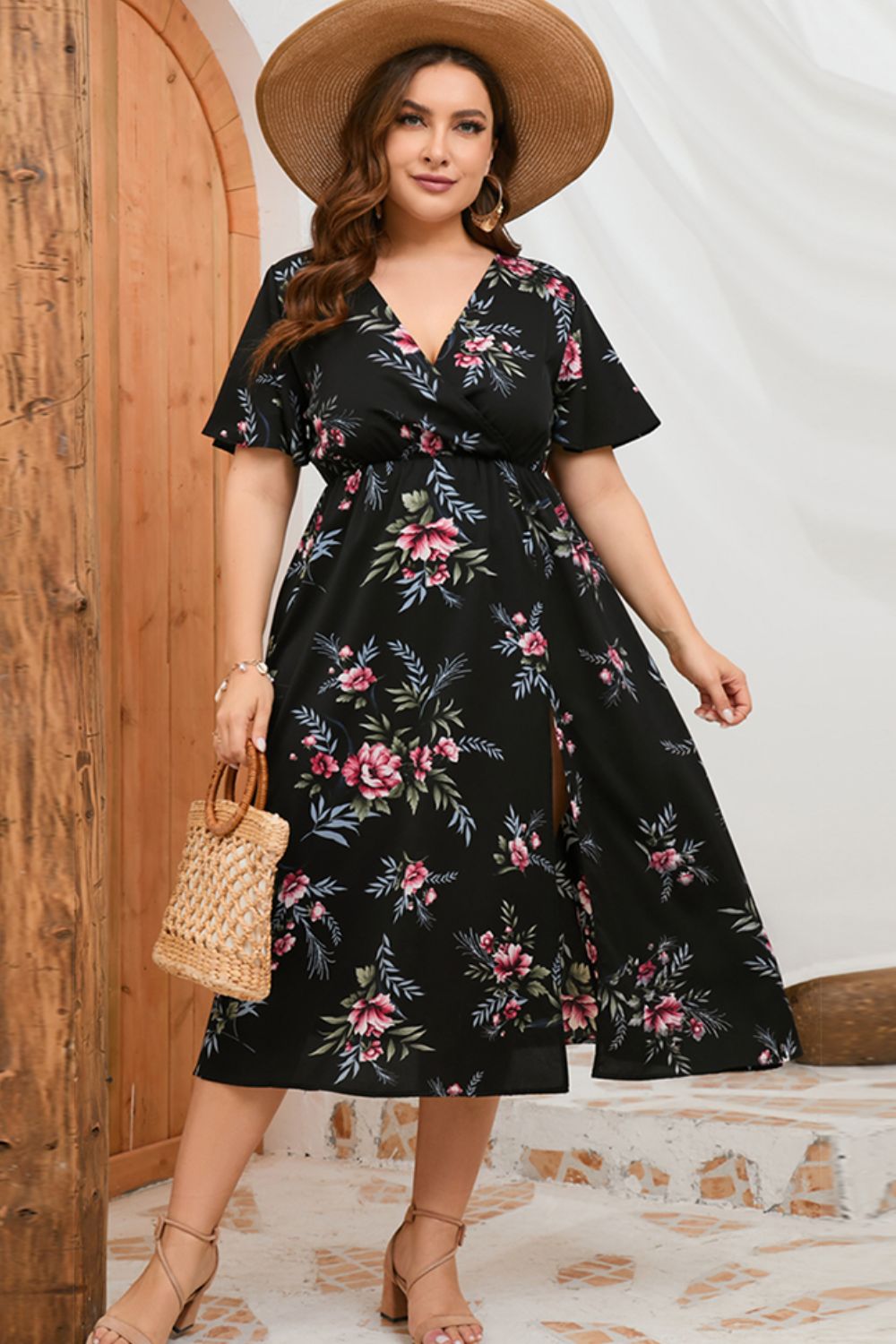 Over You Plus Size Floral Short Sleeve Split Dress – Lily Style Loft