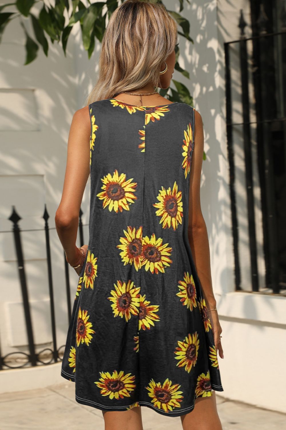 Summer State Of Mind Printed Round Neck Sleeveless Dress with Pockets